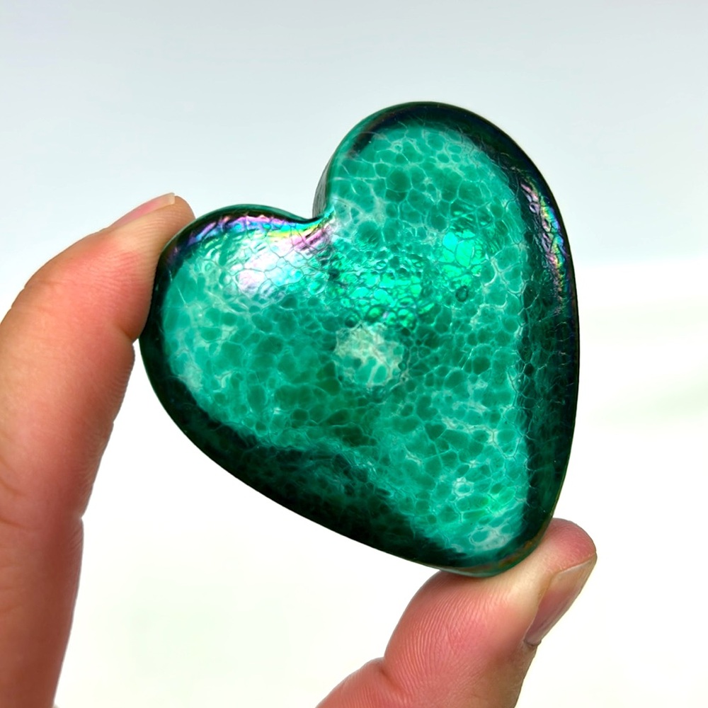 Vintage ROBERT HELD signed studio glass iridescent teal 2.5” heart paperweight